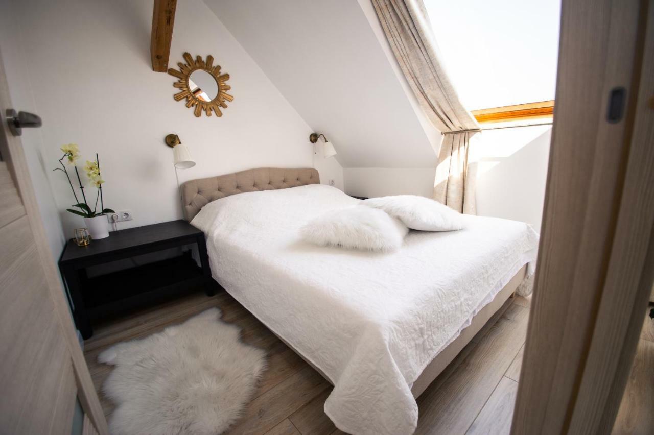 Apartamentai Niden - Su Terasa Ir Vaizdu I Marias Nidos Centre Apartamento *